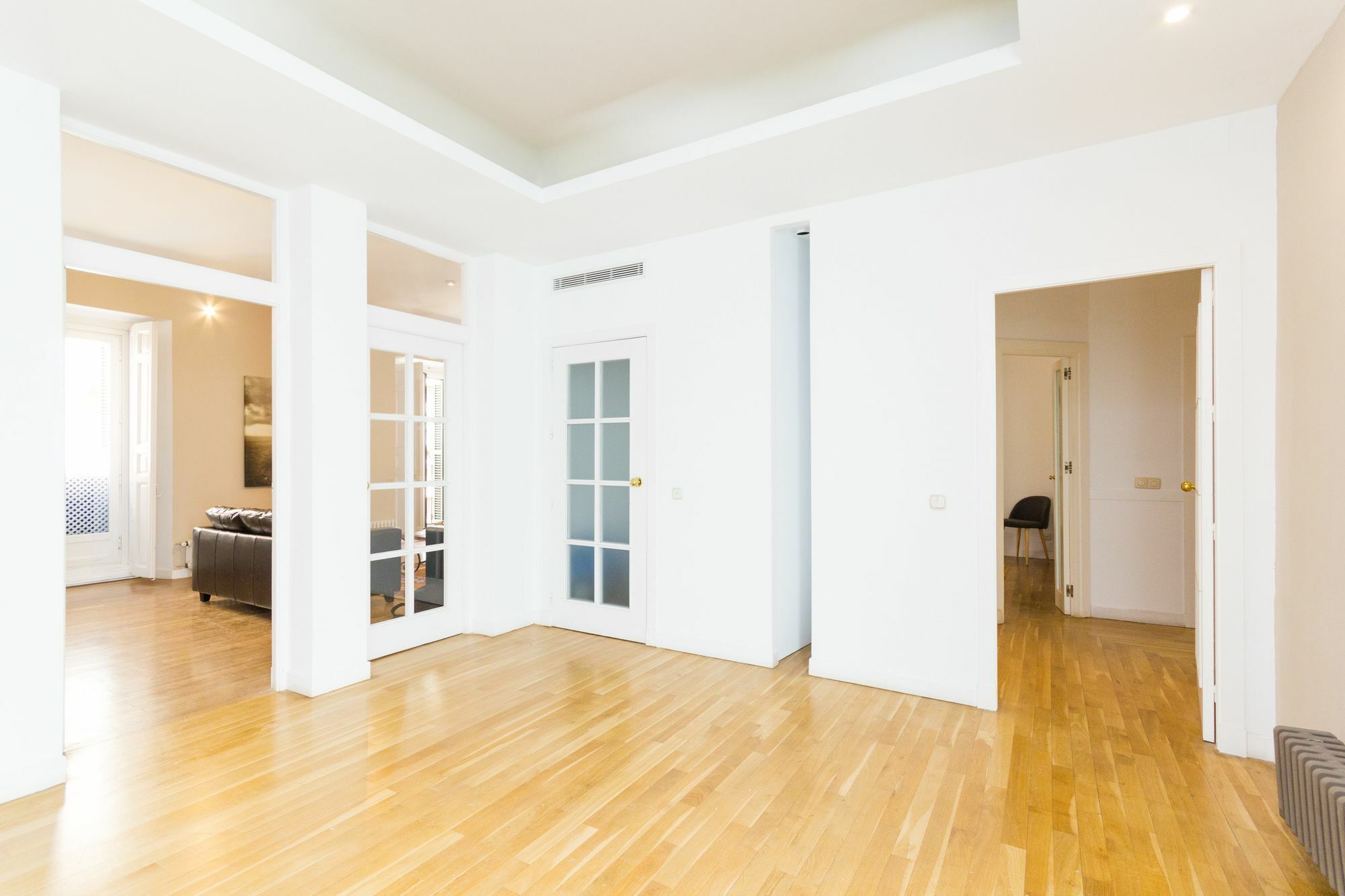 Apartamentos Mlr Sol-Teatro Real Madrid Exteriér fotografie